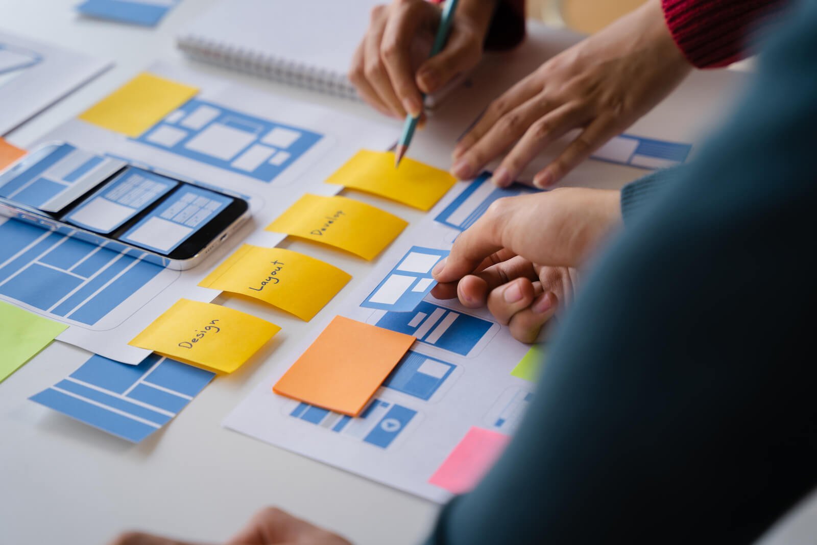 creative-team-web-designer-planning-application-de-2023-11-27-05-12-35-utc.jpg